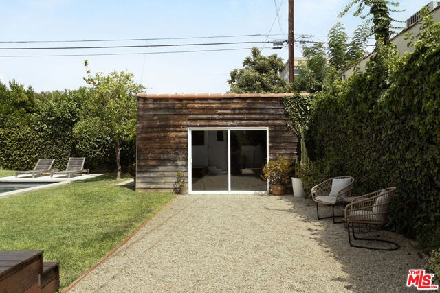 1928 N Berendo Street, Los Angeles, CA 90027