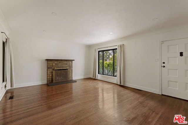 1928 N Berendo Street, Los Angeles, CA 90027
