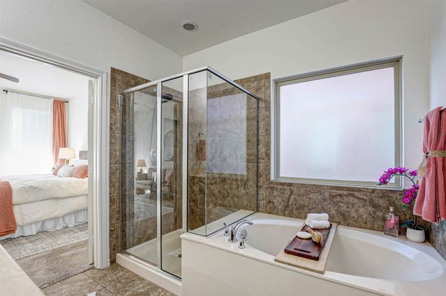 15616 Carlton Oaks Drive, Fort Worth, TX 76177