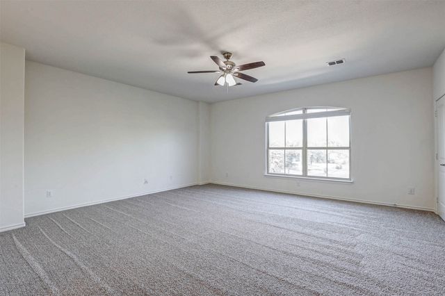 15616 Carlton Oaks Drive, Fort Worth, TX 76177