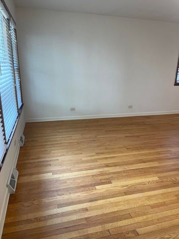 4840 W Gunnison Street, Chicago, IL 60630