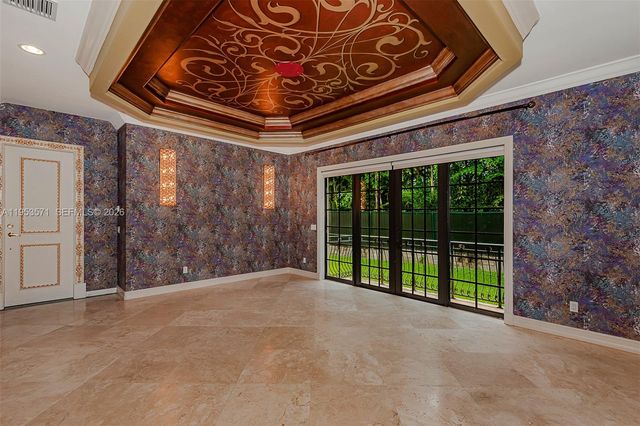 674 Ocean Blvd, Golden Beach, FL 33160