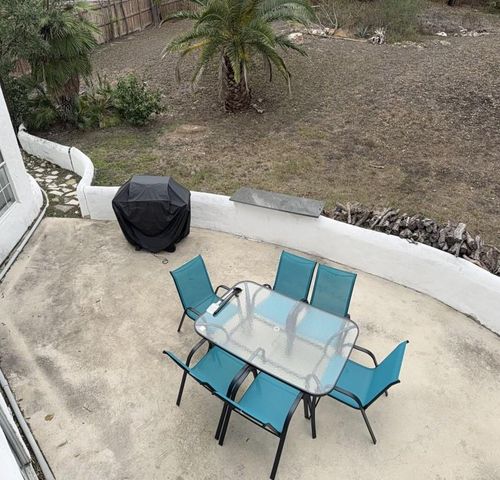 14411 Edens CRK, San Antonio, TX 78233