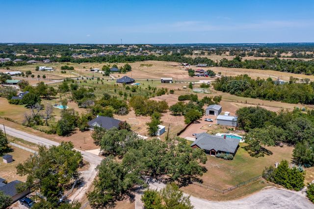 321 E Woody Creek Court, Springtown, TX 76082