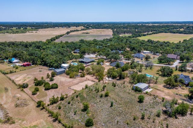 321 E Woody Creek Court, Springtown, TX 76082