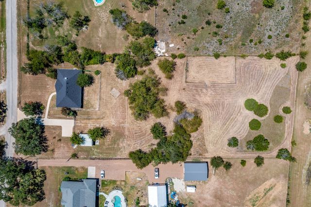 321 E Woody Creek Court, Springtown, TX 76082