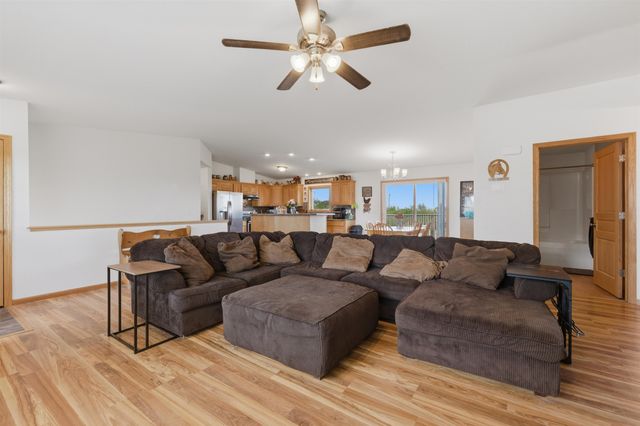 7112 W State St, Salina, KS 67401