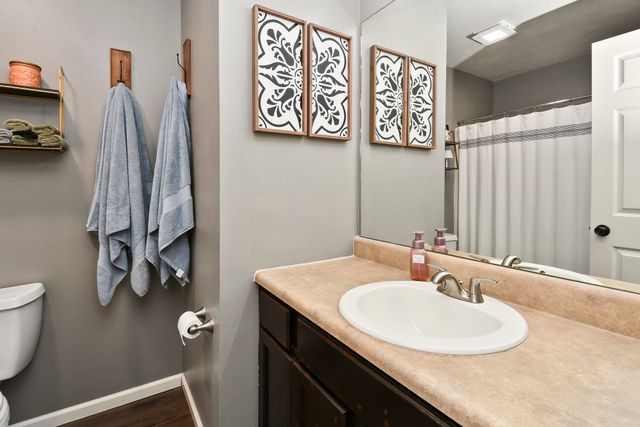 1022 Homestead Road, Merriam Woods, MO 65740