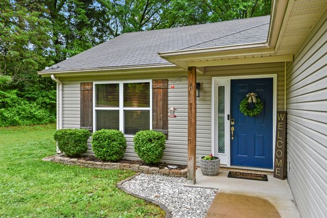1022 Homestead Road, Merriam Woods, MO 65740