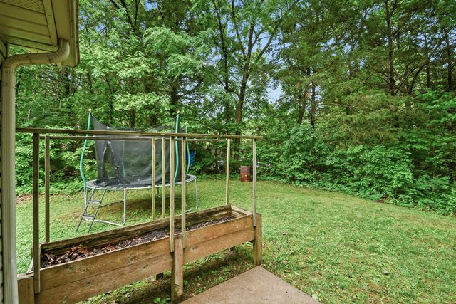 1022 Homestead Road, Merriam Woods, MO 65740