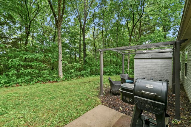 1022 Homestead Road, Merriam Woods, MO 65740