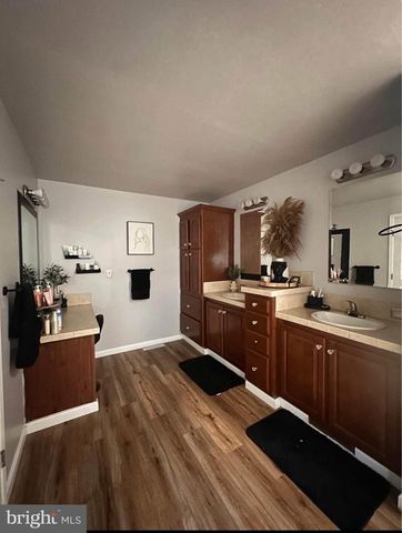 105 LOUISE CT, North East, MD 21901