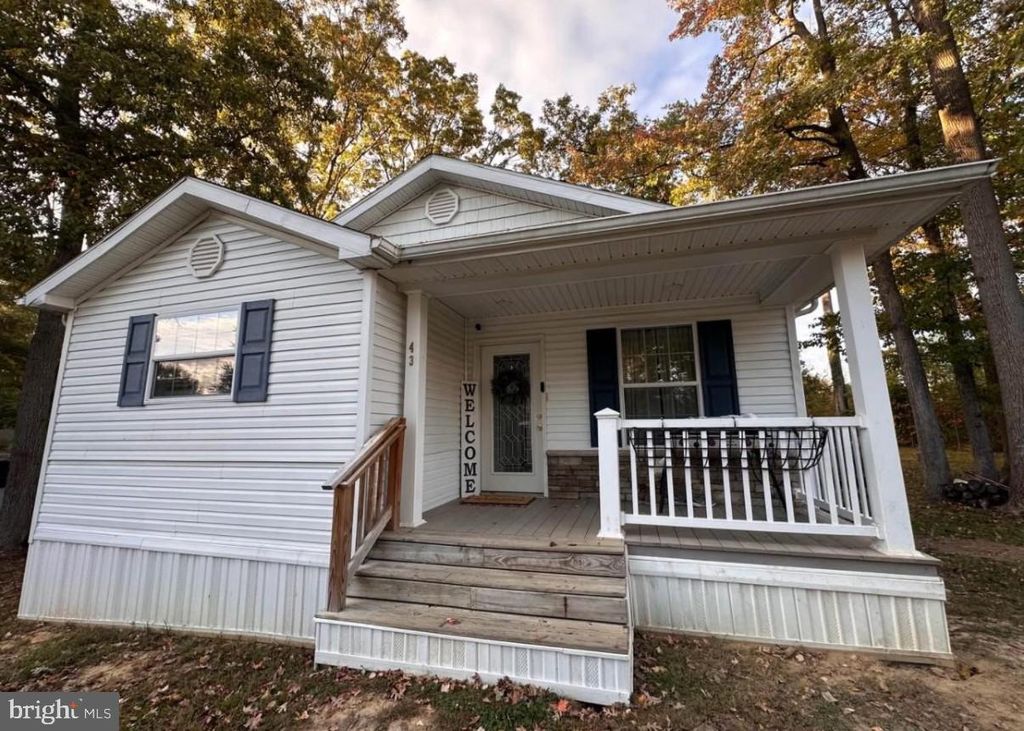 105 LOUISE CT, North East, MD 21901