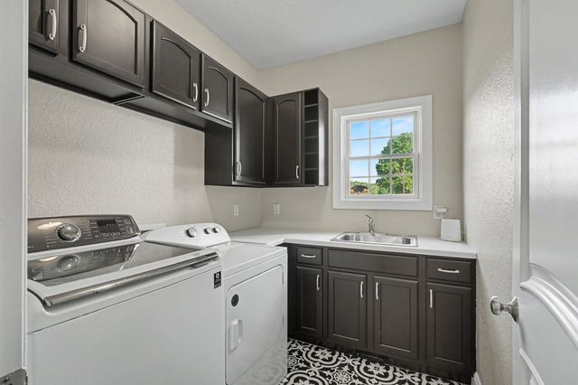 467 Reese Road, Brasstown, NC 28902
