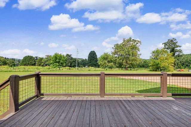 467 Reese Road, Brasstown, NC 28902