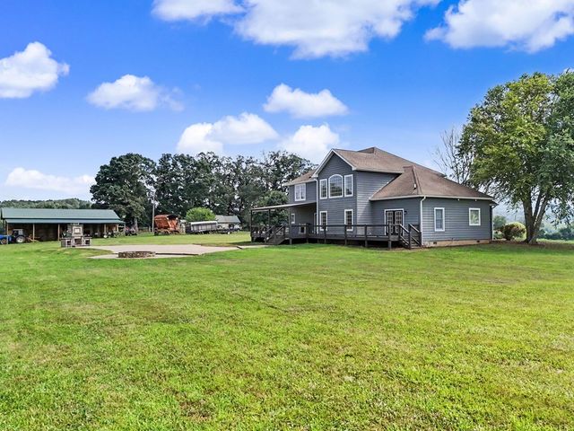 467 Reese Road, Brasstown, NC 28902