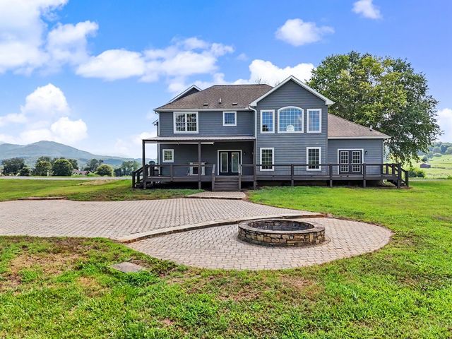 467 Reese Road, Brasstown, NC 28902