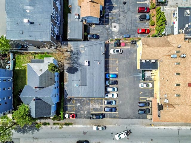 64 Dewey St, Worcester, MA 01610