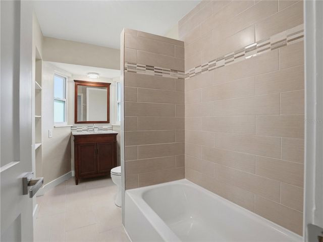 6150 31ST AVENUE N, St Petersburg, FL 33710