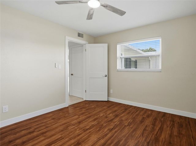 6150 31ST AVENUE N, St Petersburg, FL 33710