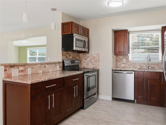 6150 31ST AVENUE N, St Petersburg, FL 33710