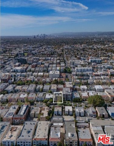 165 S Catalina Street, Los Angeles, CA 90004