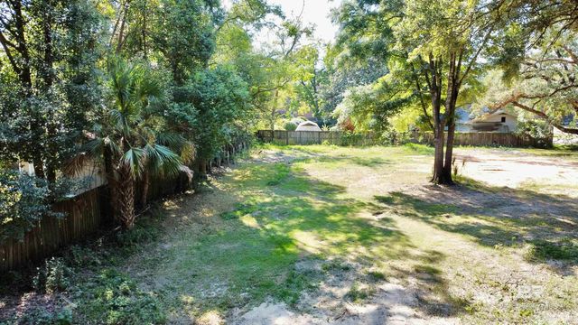 406 White Avenue, Fairhope, AL 36532