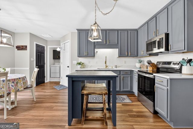 3512 Windy Oaks Way, Loganville, GA 30052