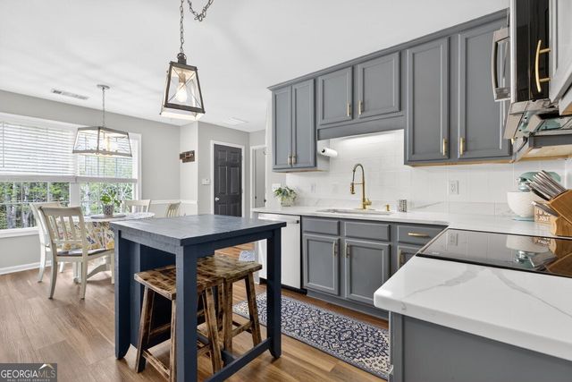 3512 Windy Oaks Way, Loganville, GA 30052