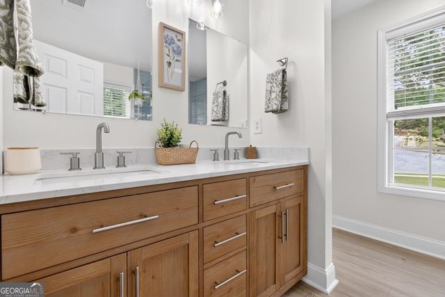 3512 Windy Oaks Way, Loganville, GA 30052