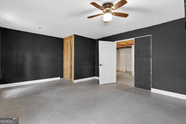 3512 Windy Oaks Way, Loganville, GA 30052