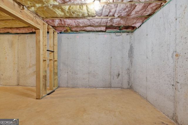 3512 Windy Oaks Way, Loganville, GA 30052