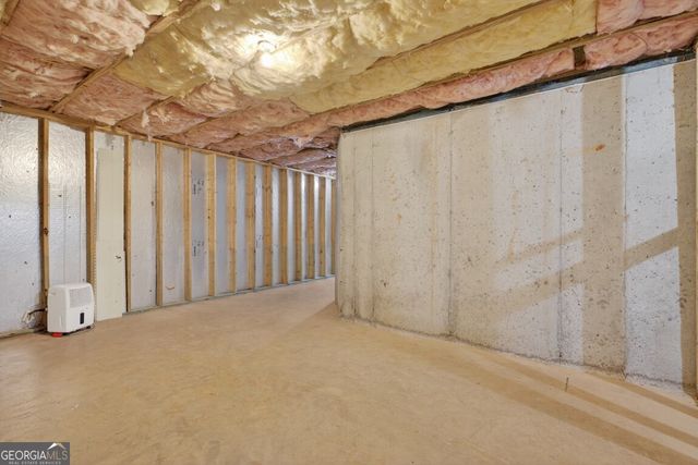 3512 Windy Oaks Way, Loganville, GA 30052