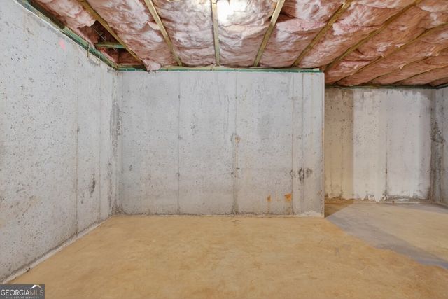 3512 Windy Oaks Way, Loganville, GA 30052