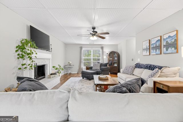 3512 Windy Oaks Way, Loganville, GA 30052