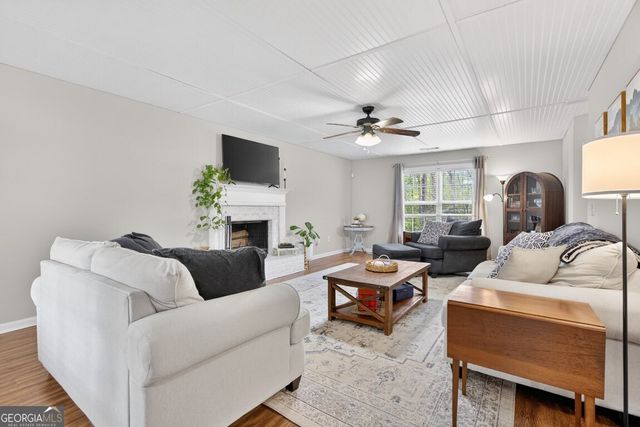 3512 Windy Oaks Way, Loganville, GA 30052