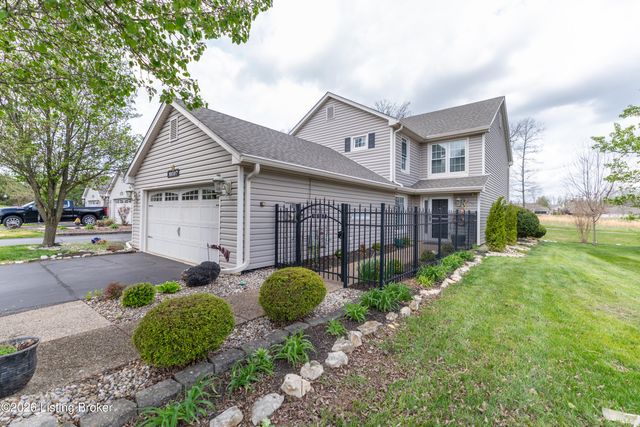 10107 Colonel Hancock Dr, Louisville, KY 40291
