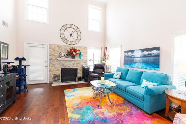 10107 Colonel Hancock Dr, Louisville, KY 40291
