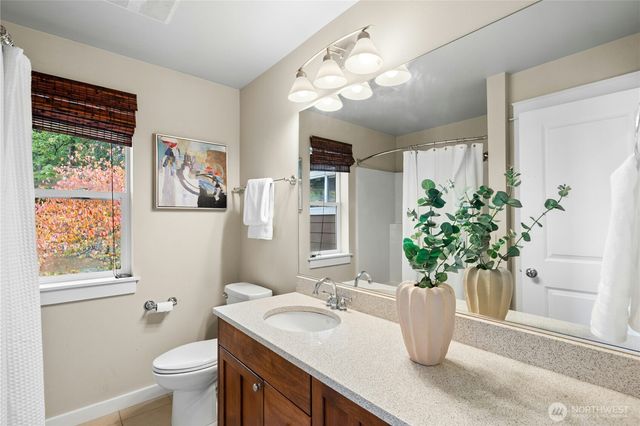 4113 29th Avenue S, Seattle, WA 98108