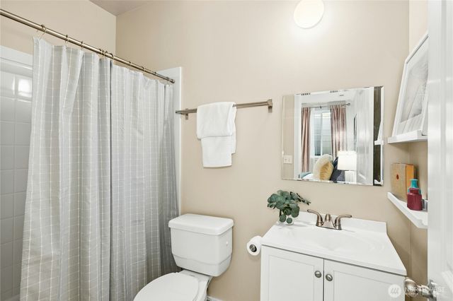4113 29th Avenue S, Seattle, WA 98108
