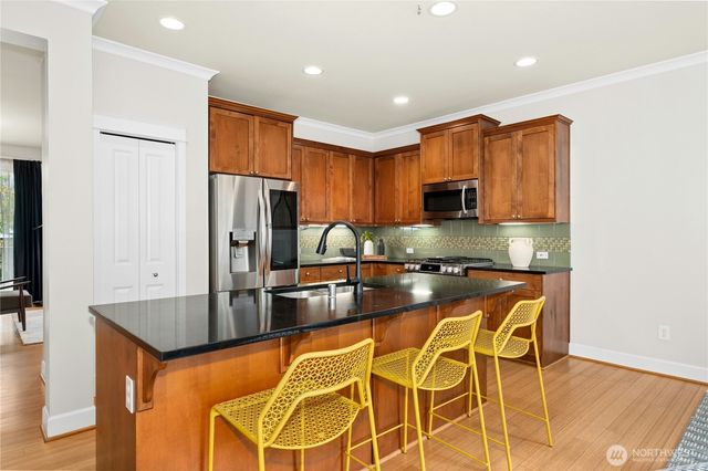 4113 29th Avenue S, Seattle, WA 98108