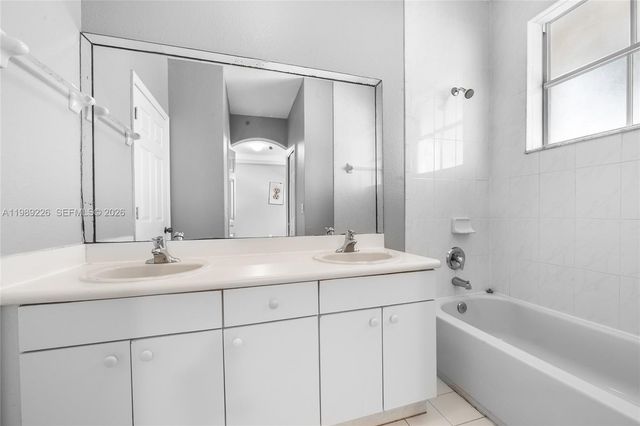 24376 SW 109th Ct 14376, Homestead, FL 33032