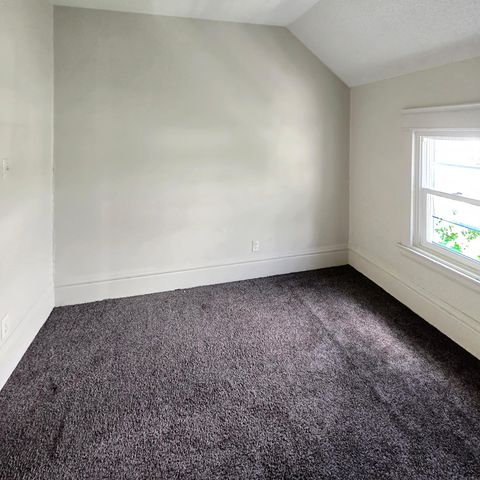 168 Acker Street E, Saint Paul, MN 55117