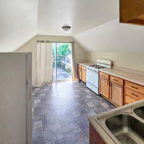 168 Acker Street E, Saint Paul, MN 55117