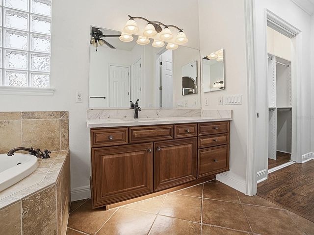 1404 CARING COURT, Maitland, FL 32751