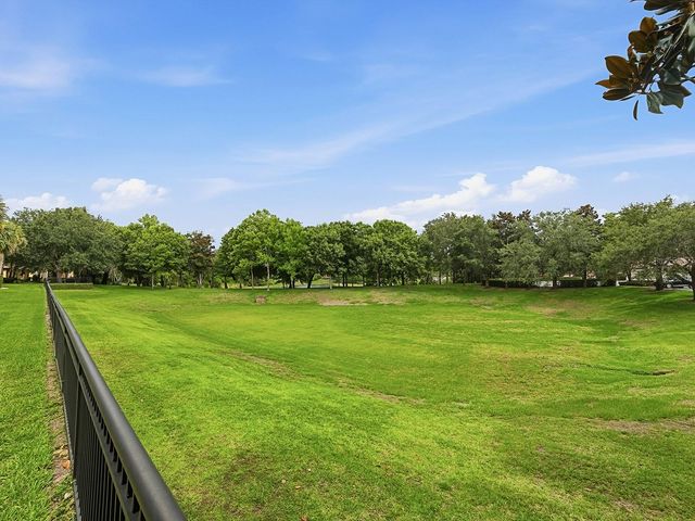 1404 CARING COURT, Maitland, FL 32751