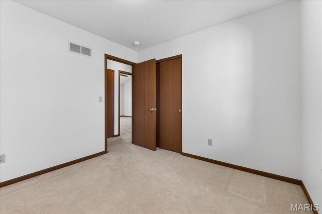 1667 Celerity Drive, Florissant, MO 63031