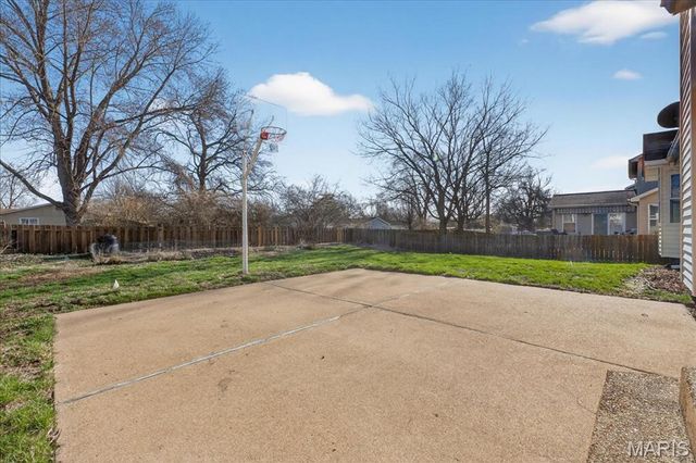 1667 Celerity Drive, Florissant, MO 63031