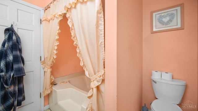 840 Easy St, Manchester Twp, OH 45144