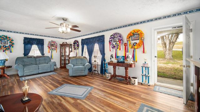 840 Easy St, Manchester Twp, OH 45144